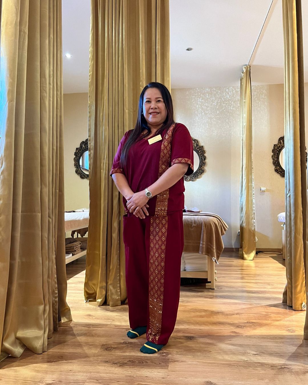 Mrs. Naree Somthawin