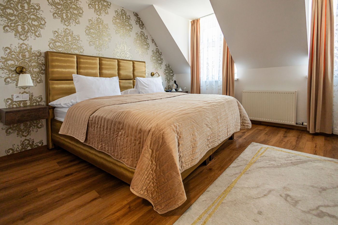 Premium king suite